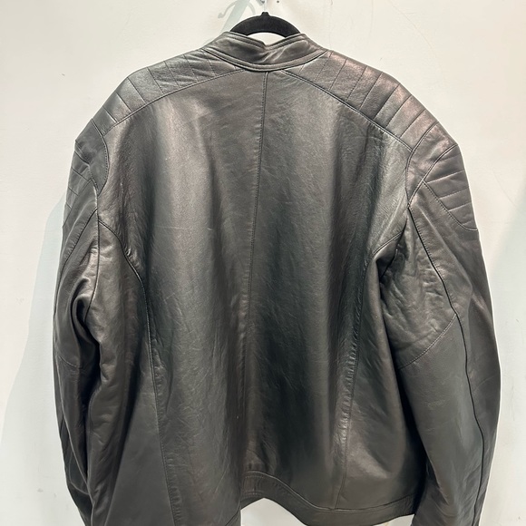 Fashion Leather Jacket - Picture 2 of 2